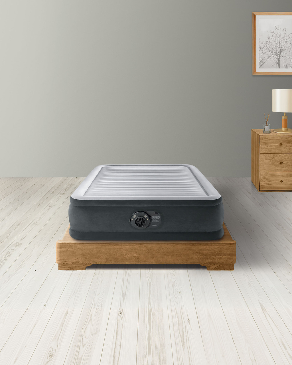 Надувна ліжко з насосом Comfort-Plush 99 * 191 * 33 см