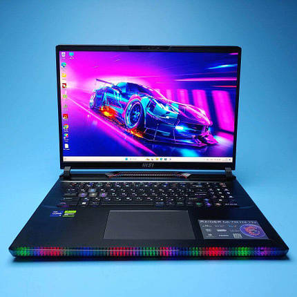 Б/в Ігровий ноутбук MSI Raider GE78 HX 13VH 17" 2560x1600| i9-13950HX| 32GB RAM| 2000GB SSD| RTX 4080 12GB, фото 1