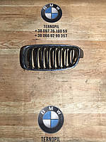 Декоративная решетка ноздря бампера правая бмв bmw ф F30/31 Sport 51137307763