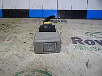 Кнопка замка багажника Kia CERATO 1 2004-2008 (Киа CERATO 1 2004-2008) (БУ-260231)
