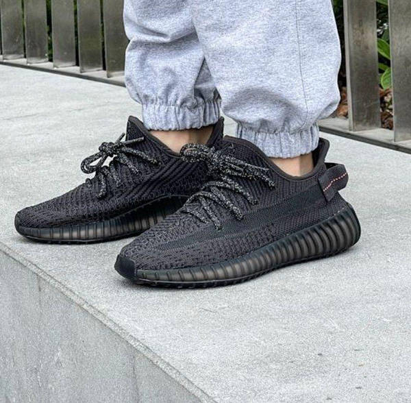 Adidas boost yeezy v2 online