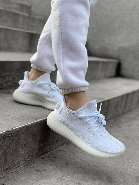 Кросівки Adidas Yeezy Boost 350 v2 White / Адідас Ізі Буст 350 В2 Білі: продаж, ціна у Луганській області. Кросівки та кеди від Кросівки Adidas Yeezy Boost 350 v2 White / Адідас Ізі Буст 350 В2 Білі: продаж, ціна у Луганській області. Кросівки та кеди від