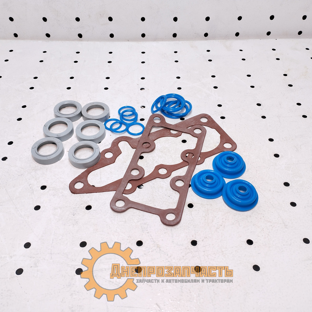 Ремкомплект гідророзподільника Р-80-3/1-222 ЮМЗ МТЗ (силікон), фото 1