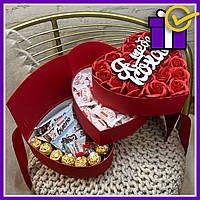 Подарочный бокс со сладостями на 8 марта, Уникальный подарок набор с конфетами и киндер баточниками