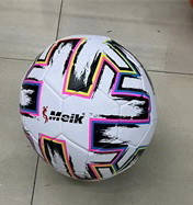 Мяч футбольный арт. FB41384 (60шт) Extreme motion №5 PVC 340 грамм,с сеткой и иголкой,2 цвета от style &