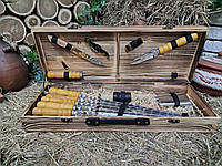 Набір із 6 шампурів для м'яса (630х10х3 мм) + комплект аксесуарів у дерев'яному кейсі