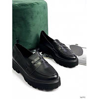 Стильные женские туфли лоферы из эко кожи без застежек на толстой подошве черного цвета
