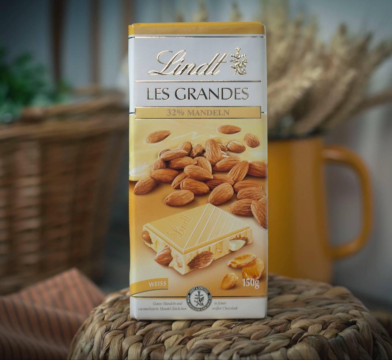 Шоколад білий з мигдалем Lindt Les Grandes Mandel 150 г. Швейцарія
