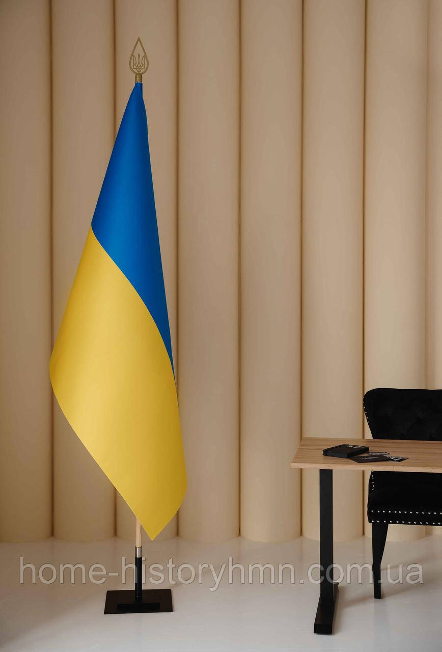 Набір для одного прапора, прапор України 120х180 см, тримач квадрат, держак 2 м, наконечник "Крапля з Тризубом"