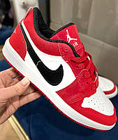 Кроссовки женские красные с белым Nike Air Jordan 1 Retro Low экокожа размер 36 - 40