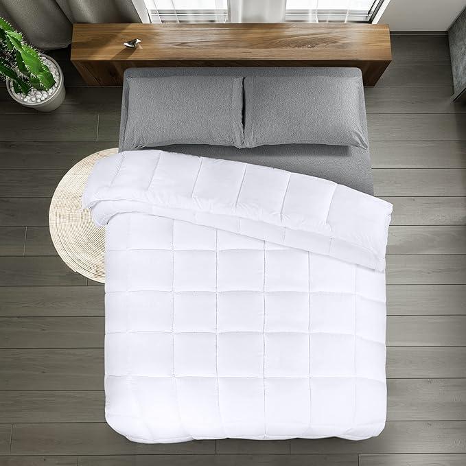 Літня ковдра Utopia Bedding   з наповнювачем, 200 г/кв.м, ковдра з мікрофібри (220 x 240 см, біла)