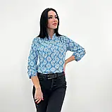 Жіноча демісезонна блузка з принтом і рукав 3/4 на гудзиках, фото 3