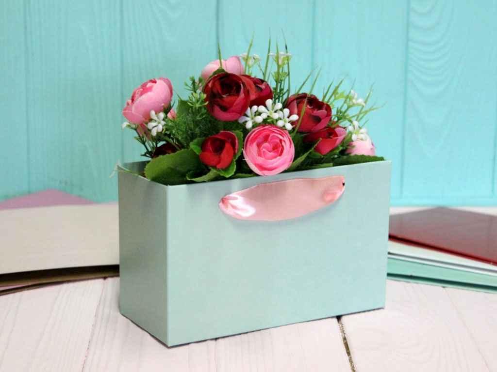 Коробка для квітів УПАКОВКИН 16*10*7см Ментол