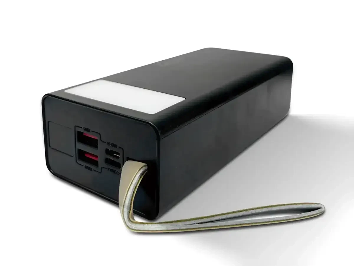 Портативний зарядний пристрій PowerBank на 30000mAh TUGII-353 Зовнішній акумулятор високої ємності