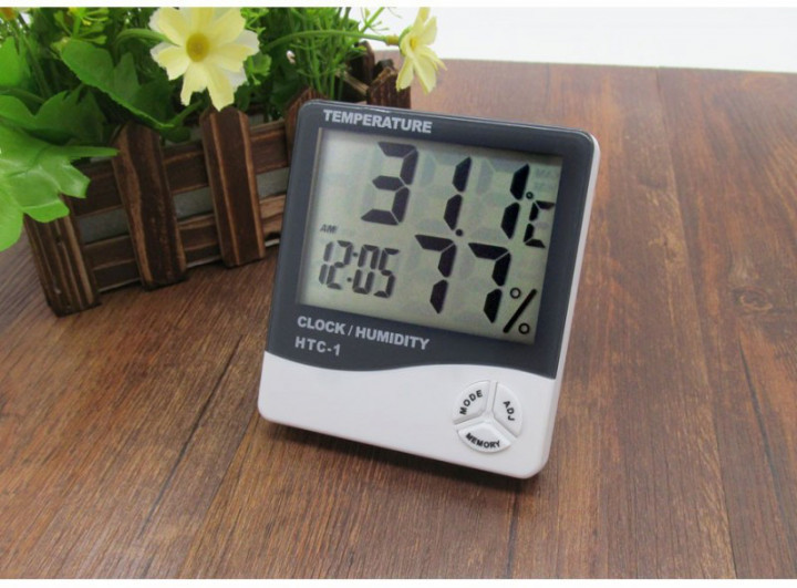 Цифровий термогігрометр Generic HTC-1 LCD 3 в 1 (годинник будильник метеостанція)
