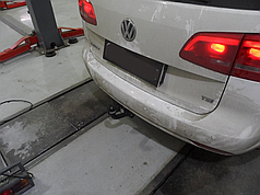 Фаркоп Volkswagen Touran 2003-2015 (Фольксваген Туран) польський на болтах