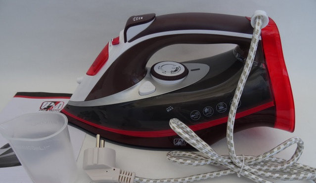 Праска парова Promotec PM-1142