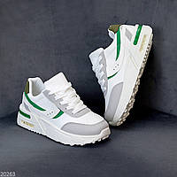 Стильные универсальные белые кроссовки с зелеными вставками весна 2024