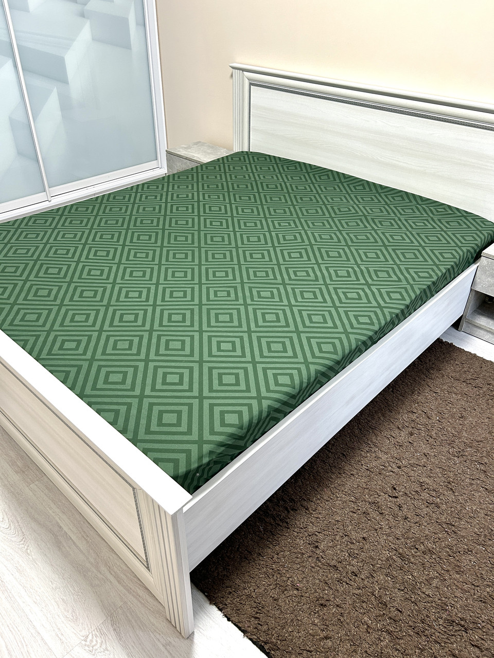 Простирадло на резинці двоспальне "Зелені ромби" | Бязь 180х200 см, фото 1