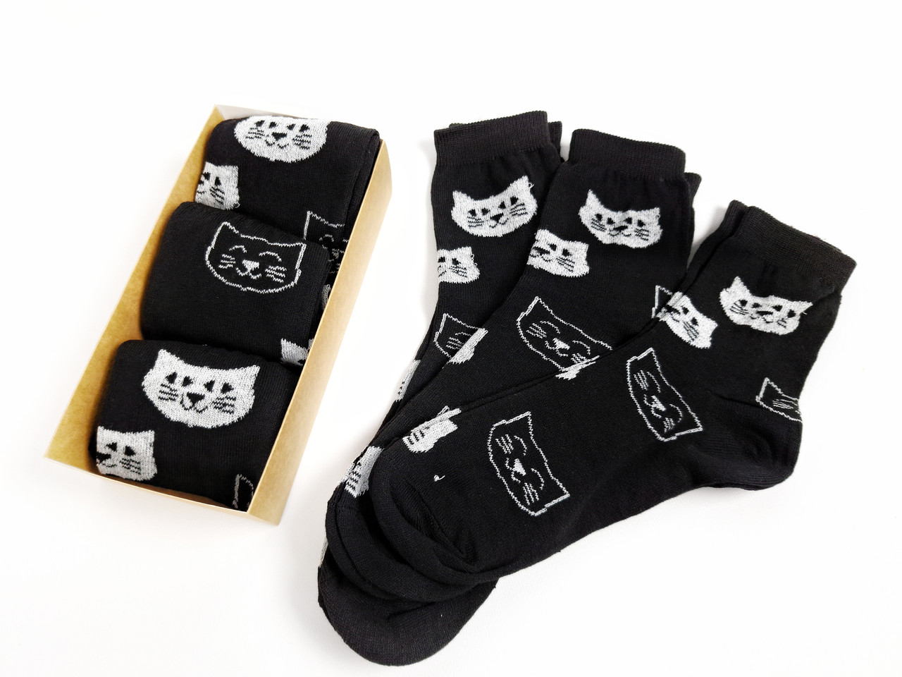 Набір чорних демісезонних шкарпеток із принтом "Кішки", жіночі, розмір 36-40
