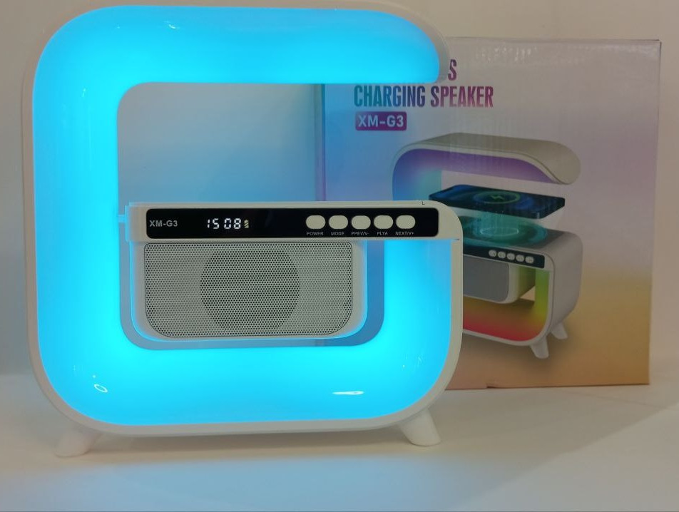 Настільна смарт-лампа у формі квадрата, нічник BT-3401 Smart light sound machine з безпровідною зарядкою