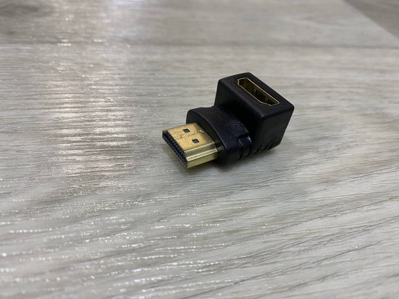 

Переходник HDMI - HDMI угловой