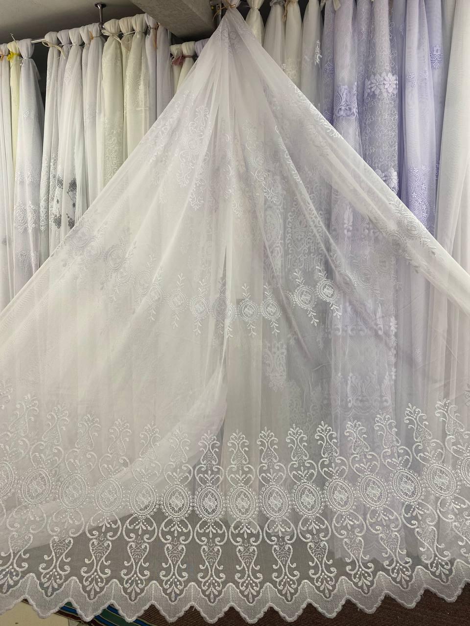 Тюль бамбук, вишивка заввишки 2,8 м. білий