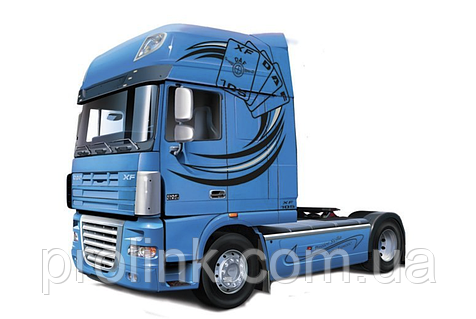 Сборная модель грузовика Italeri 3933 DAF XF-105 SPACE AMERICA (1