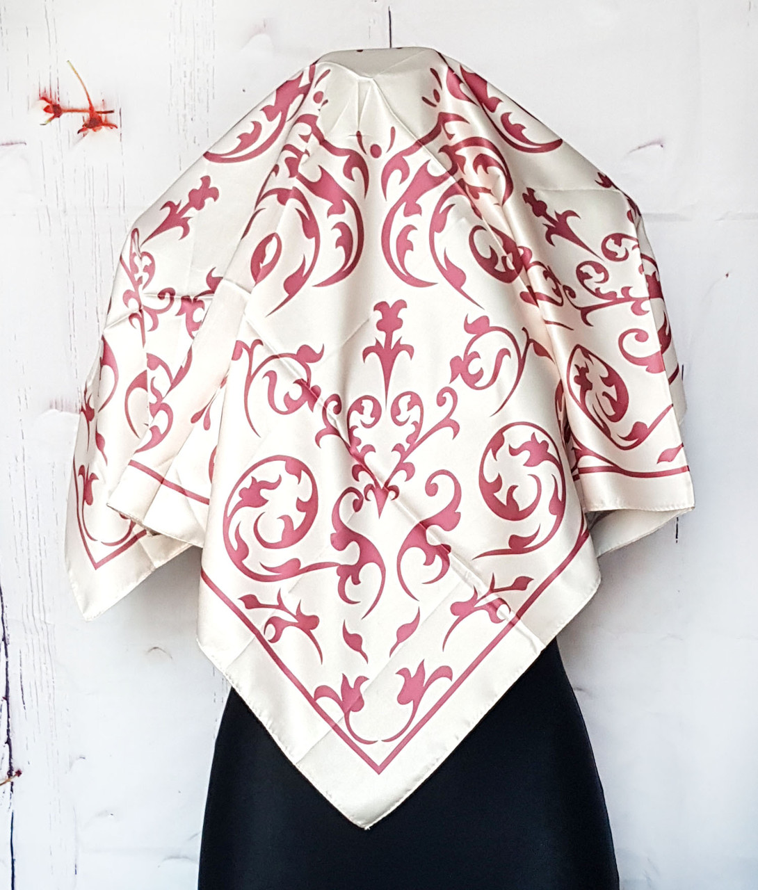 Хустка модна жіноча шовкова Офелія айворі вензель, фото 1