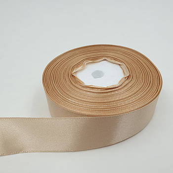 Атласна стрічка Золотисто-коричнева 2.5 см — рулон 33 м
