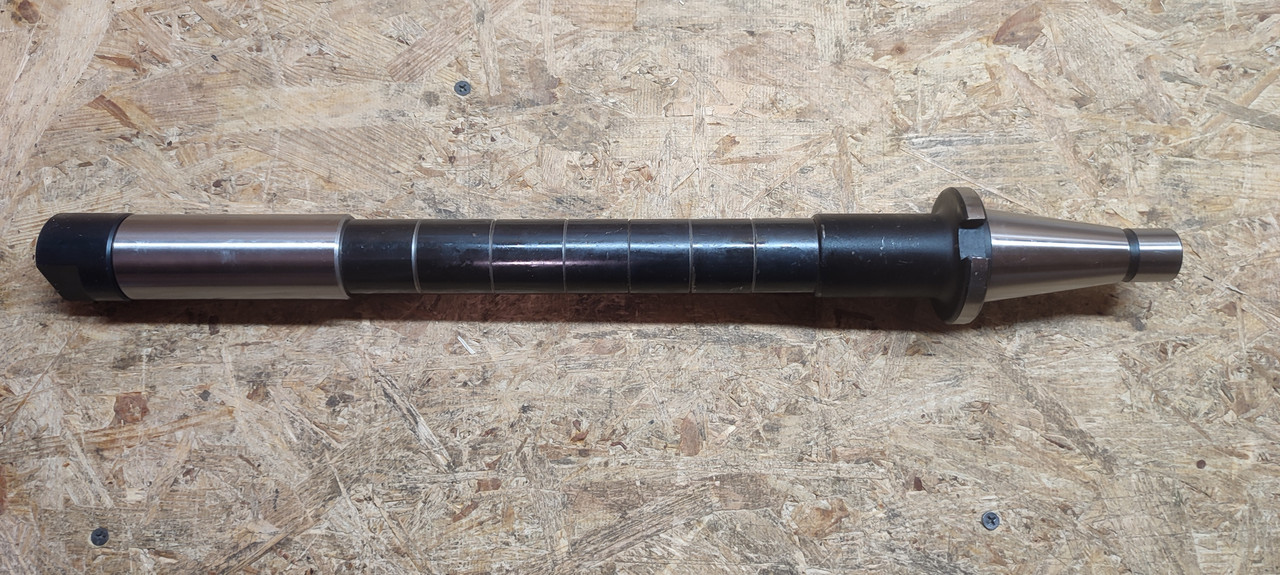 Оправка для фрез дискових з поздовжньою шпонкою 7:24 К40 пос. 22мм 7 кілець L515 мм GRIFF