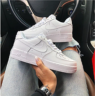 Жіночі кросівки Nike Air Force 1 Low white Найк Аїр Форс білі