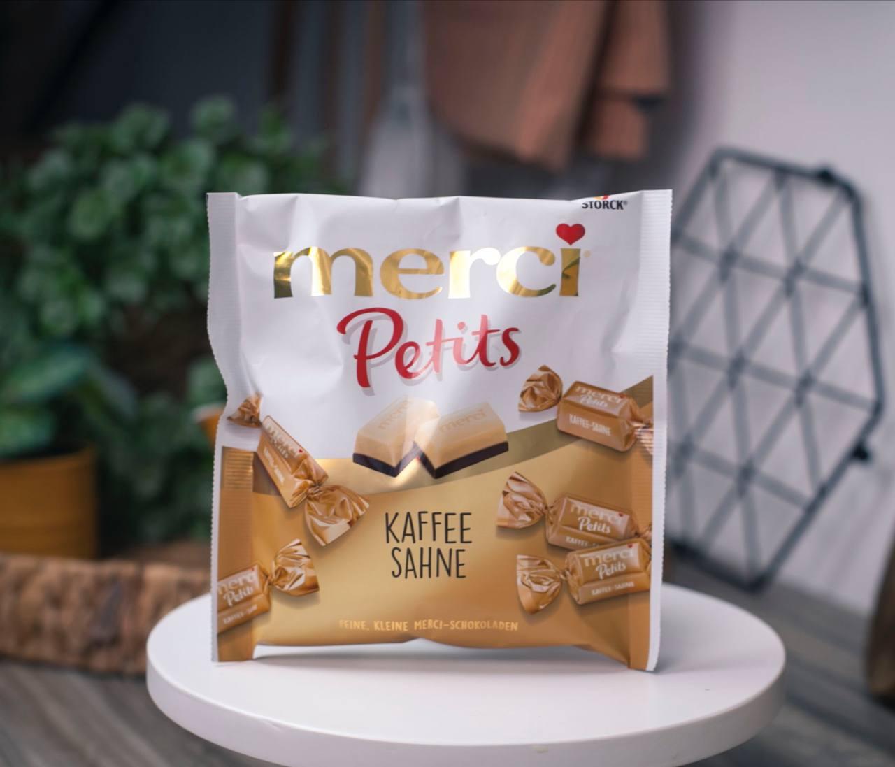 Шоколадні цукерки Merci Petits Kaffee Sahne 125г.Німеччина