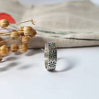 Кольцо серебряное женское колечко широкое Вишиванка с Зелеными Камнями 17.5 размер серебро 925 пробы Черненное