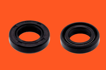 Сальник 15*30*7