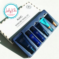 Набір засобів для догляду за шкірою AHC Skincare Travel Kit