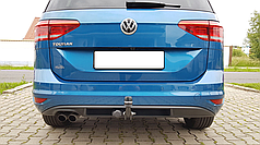 Фаркоп Volkswagen Touran II 2015- (Фольксваген Туран 2) польський на болтах