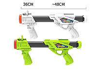 Оружие 66924 (72/2) 2 цвета, помповый механизм, 10 мягких пуль на присосках, 10 мягких мячиков-зарядов,