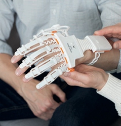 Віртуальна реабілітаційна система Neofect Smart Glove GLCA3, максимальна комлектація 3 розміри в комплекті