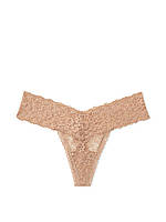 Кружевные трусики-стринги Victoria's Secret Lace Thong Panty Размер S