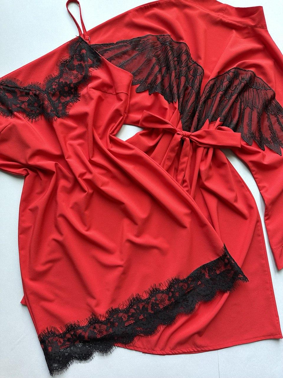 Халат и платье для дома.