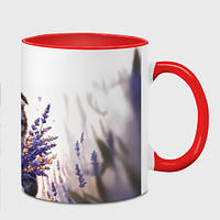 Кружка с принтом «Котенок породы шотландская вислоухая с цветами лаванды» (цвет чашки на