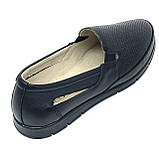 Жіночі шкіряні моксини сліпони на низькому ходу чорного кольору 230570(1) розмір 36, фото 7