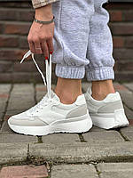 Кросівки жіночі 39,40