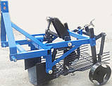 Однорядна вібраційна картоплекопалка КТН-1ВЄ до мінітрактора (активний ніж 50см, вага 86 кг), фото 6