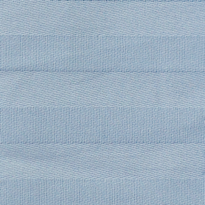 Світла блакитна постільна тканина 240 см, однотонний страйп-сатин смужка 100% бавовна, у рулоні (30 м)