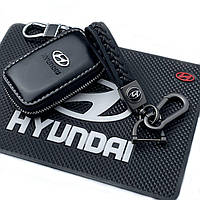 Автонабор №77 для Hyundai / Коврик панели / Брелок с карабином и чехол для автоключей с логотипом