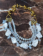 Женское ожерелье, ювелирный сплав, натуральный горный хрусталь, жемчуг.