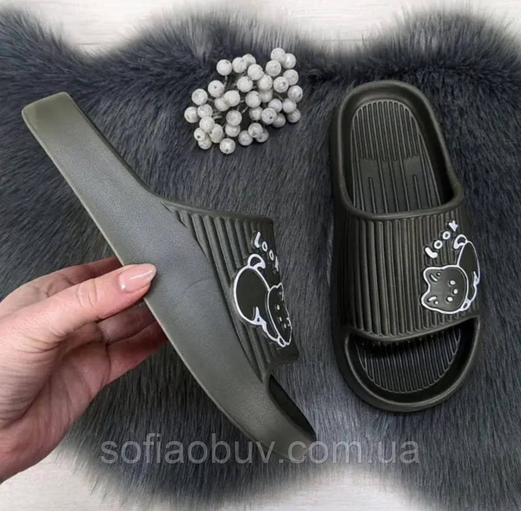 Шльопанці жіночі TL
