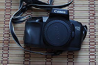 Фотоапарат Canon EOS 750 з ременем
